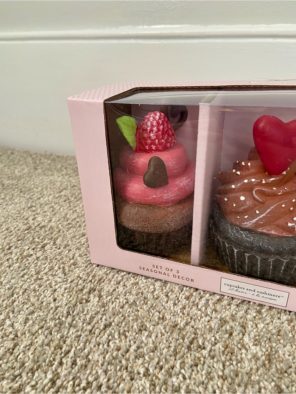 NWT Cupcakes and Cashmere Chocolate Faux Cupcakes Set of 3 Valentines Day - Picture 4 of 9
